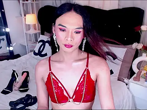 YzaHellsex online show from April 15, 2026, 7:36 am