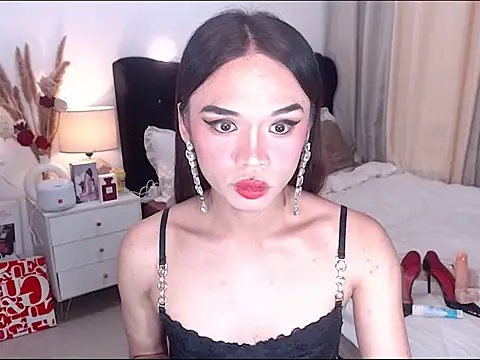 YzaHellsex online show from March 9, 2026, 5:49 pm