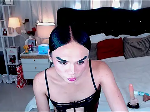 YzaHellsex online show from April 4, 2026, 3:07 pm