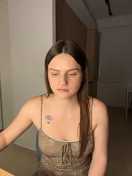 UnholyAmy online show from April 21, 2026, 6:58 pm