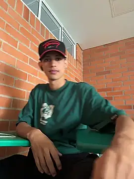 HarryGaze online show from April 6, 2026, 3:13 pm