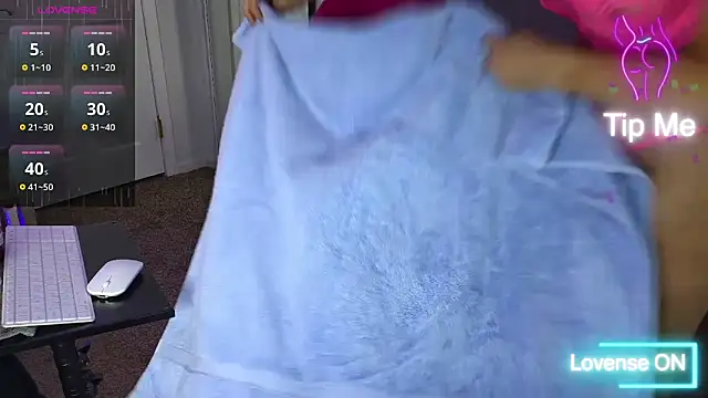 Snapshot of BellaLexi chatting on March 9, 2026, 3:59 pm BellaLexi online show from March 9, 2026, 3:59 pm