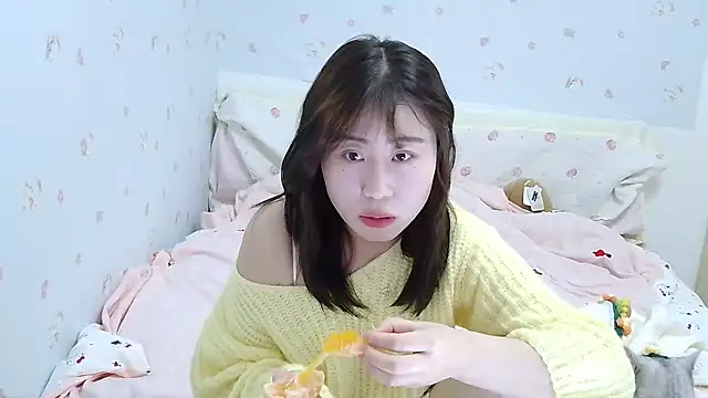 Snapshot of lilabeauty chatting on March 9, 2026, 12:09 pm lilabeauty online show from March 9, 2026, 12:09 pm