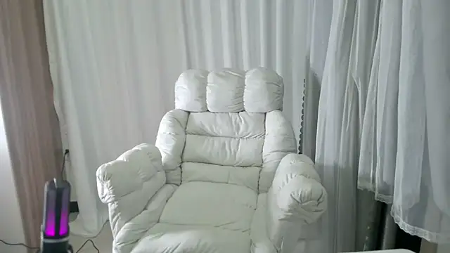 Snapshot of lilabeauty chatting on April 7, 2026, 1:35 pm lilabeauty online show from April 7, 2026, 1:35 pm