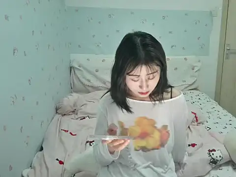 Snapshot of lilabeauty chatting on March 4, 2026, 5:15 am lilabeauty online show from March 4, 2026, 5:15 am