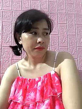 Snapshot of juicy-milu chatting on June 26, 2026, 5:30 pm juicy-milu online show from June 26, 2026, 5:30 pm