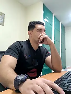 Jaramill07 online show from February 28, 2026, 11:43 am