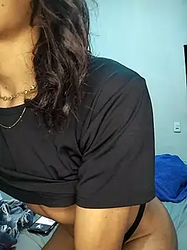 Snapshot of TatyanyBoudellayre chatting on April 4, 2026, 11:22 pm TatyanyBoudellayre online show from April 4, 2026, 11:22 pm