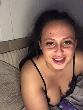 mayawesttt online show from March 28, 2026, 5:52 am