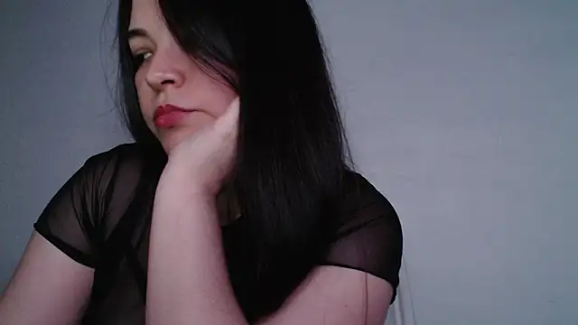 VeroRicci online show from March 18, 2026, 5:54 am