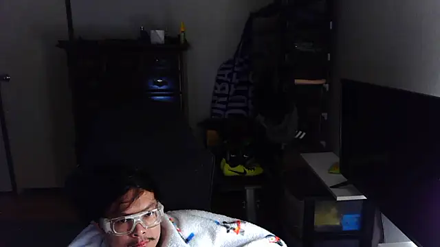 longlongsong online show from February 23, 2026, 8:48 am