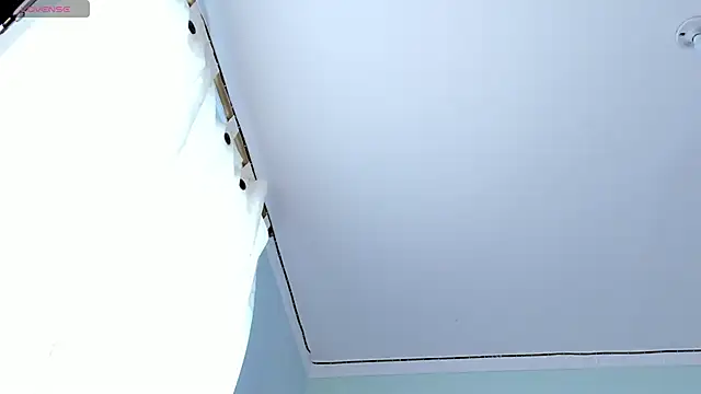 nessa wine online show from April 16, 2026, 1:56 pm