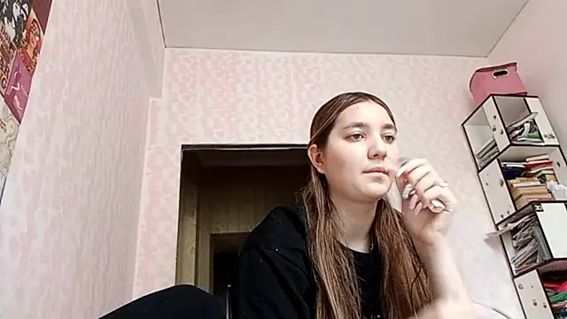 JanineThielman online show from April 28, 2026, 8:52 am