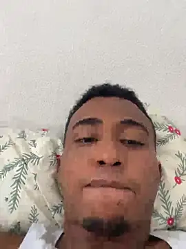 Snapshot of Drakel19 chatting on February 22, 2026, 4:30 pm Drakel19 online show from February 22, 2026, 4:30 pm