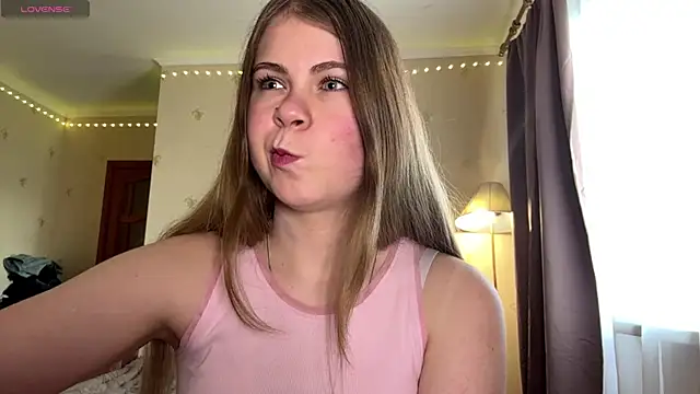Snapshot of Amy_Maev chatting on May 11, 2026, 11:33 am Amy Maev online show from May 11, 2026, 11:33 am