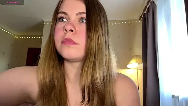 Snapshot of Amy_Maev chatting on May 3, 2026, 1:15 pm Amy Maev online show from May 3, 2026, 1:15 pm