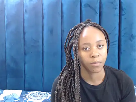 Snapshot of CreamyTea chatting on March 7, 2026, 9:16 am CreamyTea online show from March 7, 2026, 9:16 am