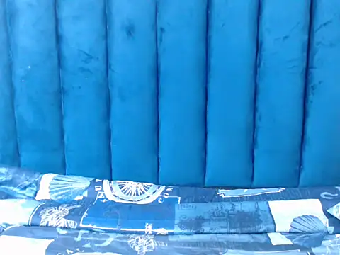 Snapshot of CreamyTea chatting on March 10, 2026, 12:09 pm CreamyTea online show from March 10, 2026, 12:09 pm