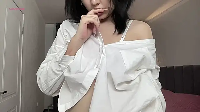 Snapshot of minnie_joy chatting on April 1, 2026, 1:41 pm minnie joy online show from April 1, 2026, 1:41 pm