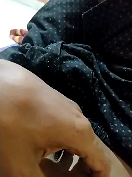 horny boy 45 online show from March 7, 2026, 12:50 am