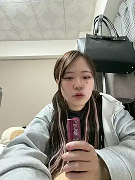 Snapshot of cham_0120 chatting on March 2, 2026, 11:06 am cham 0120 online show from March 2, 2026, 11:06 am