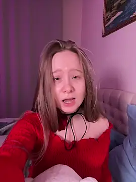 cutefoxieee online show from May 3, 2026, 6:11 pm