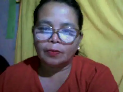 Snapshot of Flowerblossom123 chatting on June 3, 2026, 2:33 pm Flowerblossom123 online show from June 3, 2026, 2:33 pm