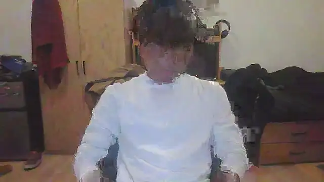 Snapshot of Ethangh001 chatting on February 23, 2026, 3:41 am Ethangh001 online show from February 23, 2026, 3:41 am