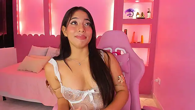 Holy Lux online show from April 16, 2026, 5:14 pm