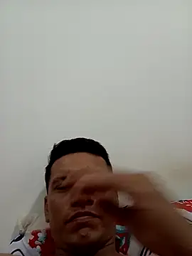 Snapshot of Emiliortr5678 chatting on February 24, 2026, 12:00 am Emiliortr5678 online show from February 24, 2026, 12:00 am