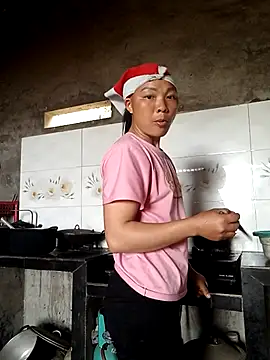 elen8800 online show from March 2, 2026, 4:35 am