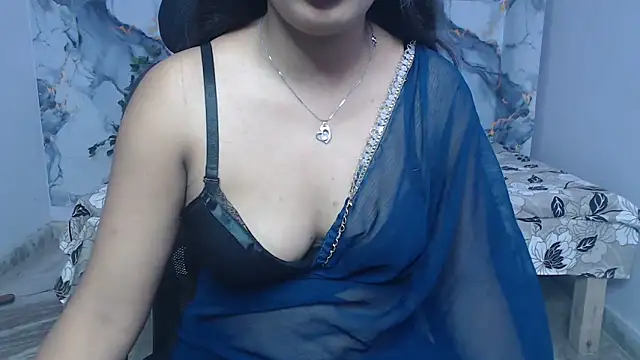 Snapshot of Aayesha-queen chatting on June 29, 2026, 4:08 am Aayesha-queen online show from June 29, 2026, 4:08 am