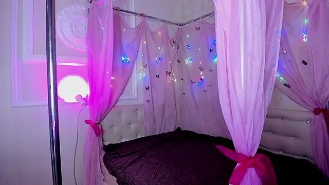 Snapshot of SherryDevil chatting on February 26, 2026, 2:44 am SherryDevil online show from February 26, 2026, 2:44 am