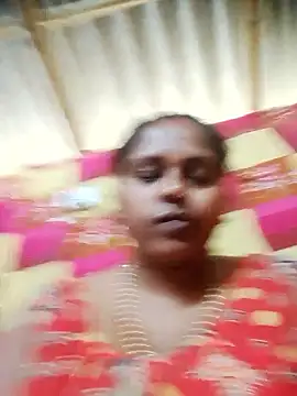 Snapshot of Kritika2 chatting on February 25, 2026, 6:13 am Kritika2 online show from February 25, 2026, 6:13 am