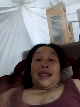 heesuu11 online show from March 3, 2026, 8:38 pm