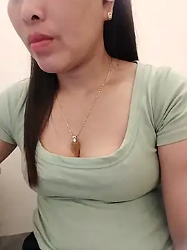 Snapshot of 01_ANNA_01 chatting on April 12, 2026, 2:09 pm 01 ANNA 01 online show from April 12, 2026, 2:09 pm