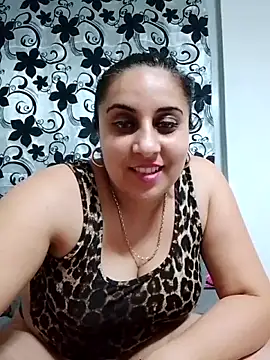 Snapshot of I_amXenox chatting on February 28, 2026, 7:02 pm I amXenox online show from February 28, 2026, 7:02 pm