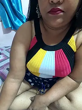 Moonae online show from April 20, 2026, 1:13 pm