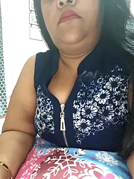 Moonae online show from March 7, 2026, 3:17 pm