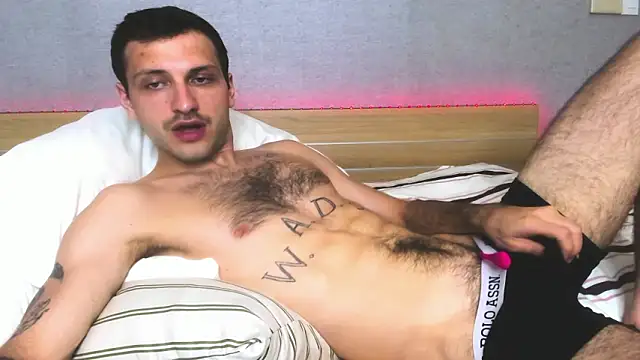 Snapshot of DarkRogue19 chatting on March 21, 2026, 3:49 pm DarkRogue19 online show from March 21, 2026, 3:49 pm