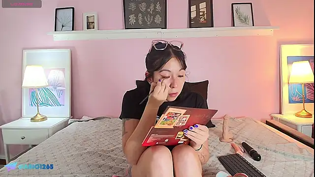 Abigailladyy online show from June 10, 2026, 11:33 am
