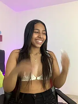 THALIA EF online show from February 23, 2026, 7:58 pm