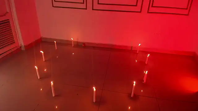 emily gaviria1 online show from April 10, 2026, 12:34 pm