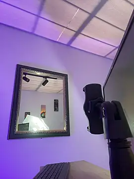 aurora ec online show from March 27, 2026, 2:07 pm