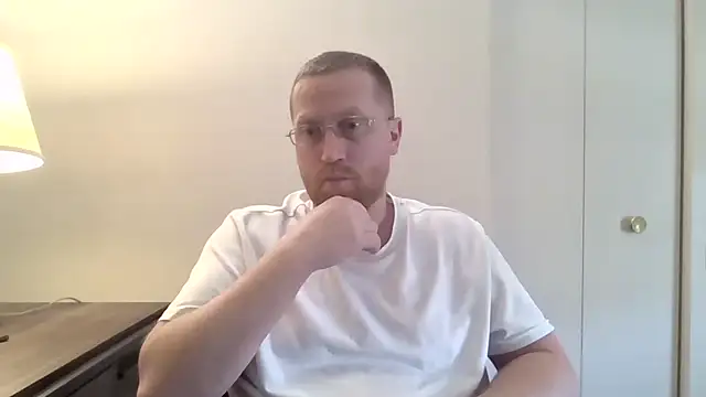 Snapshot of tytheexhibionist chatting on March 25, 2026, 8:08 pm tytheexhibionist online show from March 25, 2026, 8:08 pm