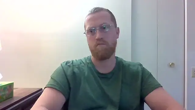 Snapshot of tytheexhibionist chatting on April 26, 2026, 1:19 pm tytheexhibionist online show from April 26, 2026, 1:19 pm