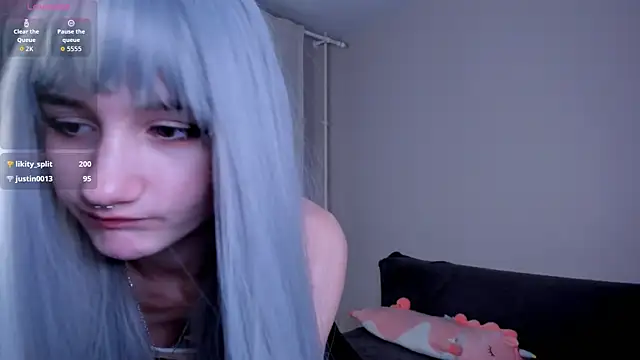 kira montelle online show from March 29, 2026, 6:53 pm