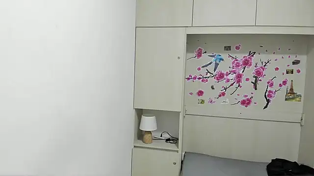 Oshun 444 online show from April 8, 2026, 12:17 pm