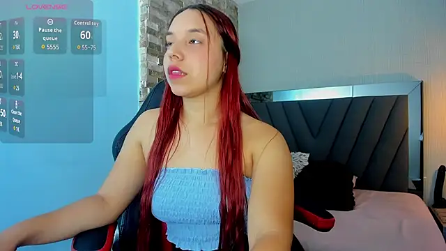 LUCIA KHAN online show from May 21, 2026, 7:22 pm
