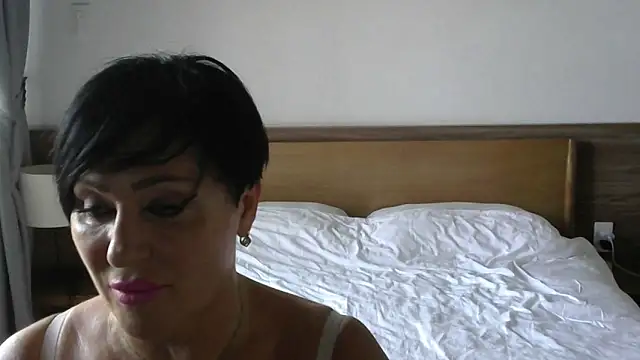 Kleotempt online show from June 21, 2026, 6:52 am